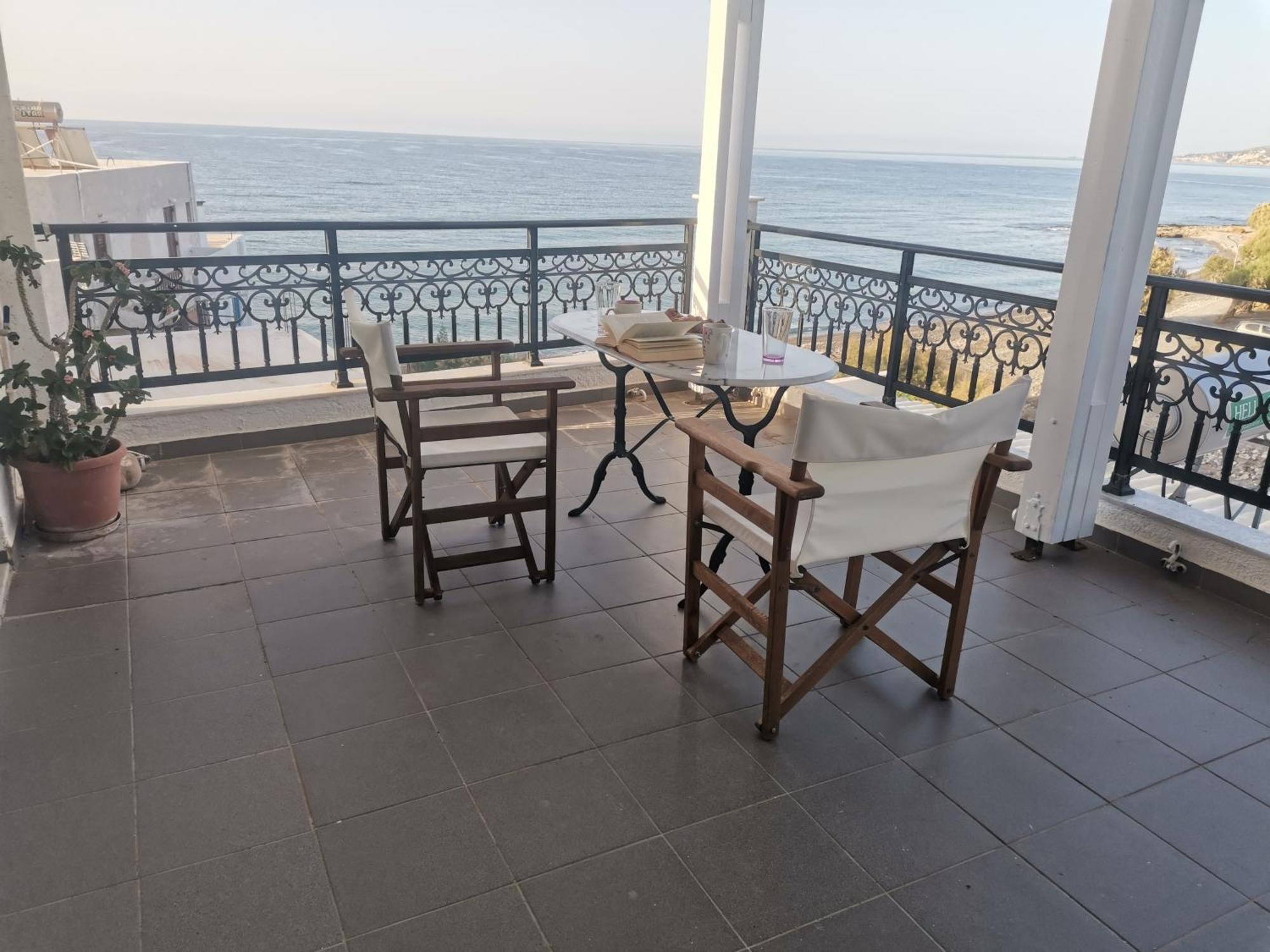 Stratos Sunset House Apartament Koutsourás